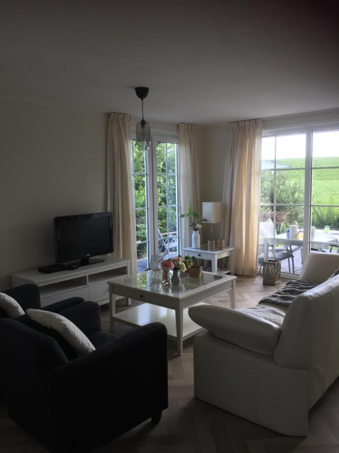 Nieuwe Beachbungalow Aan Ijsselmeer 39 24 Four Seasons Lemmer Extérieur photo