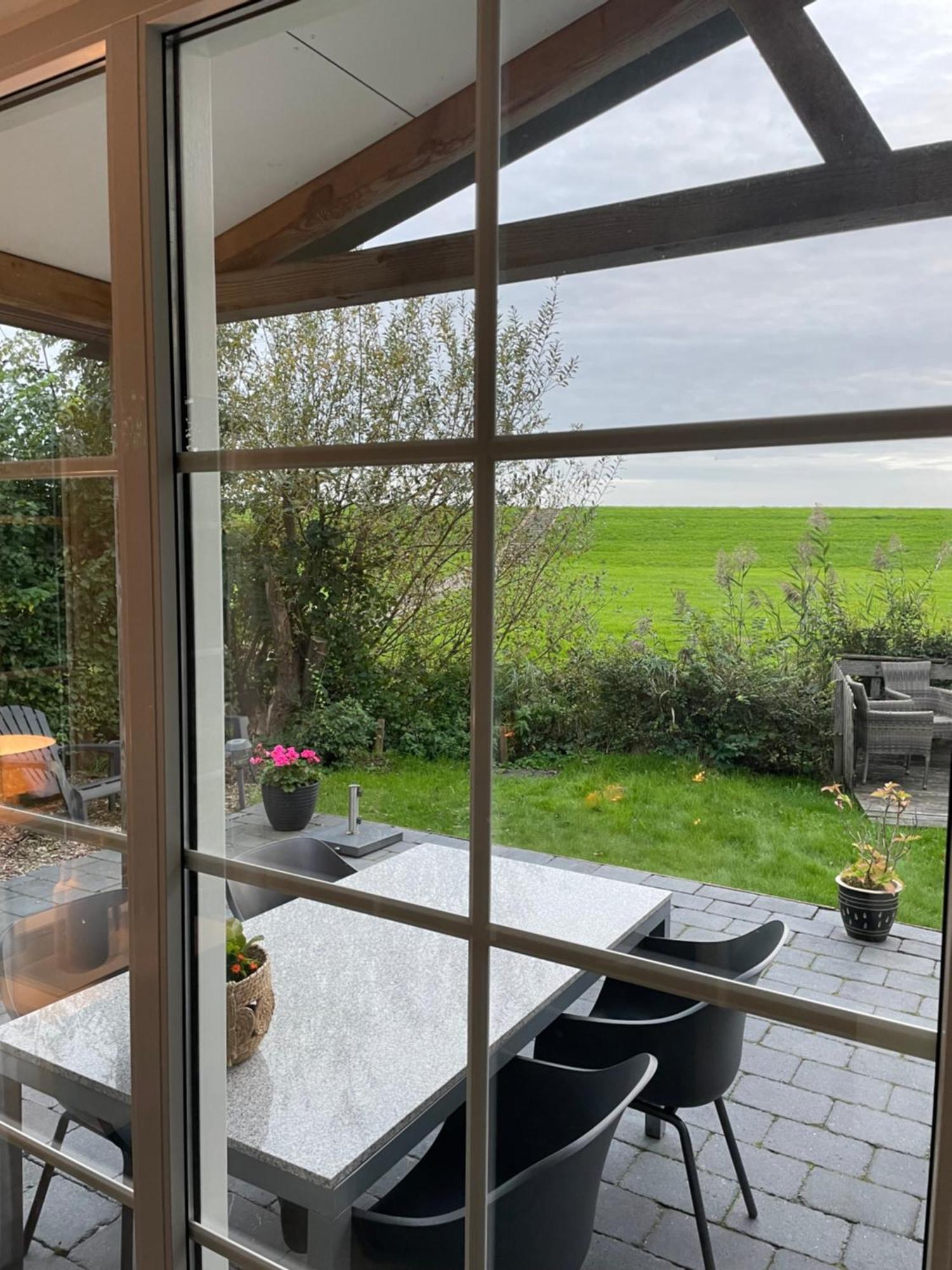 Nieuwe Beachbungalow Aan Ijsselmeer 39 24 Four Seasons Lemmer Extérieur photo